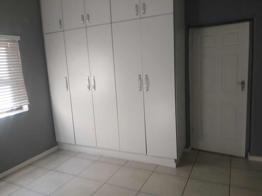 4 Bedroom Property for Sale in Kimberley North Northern Cape